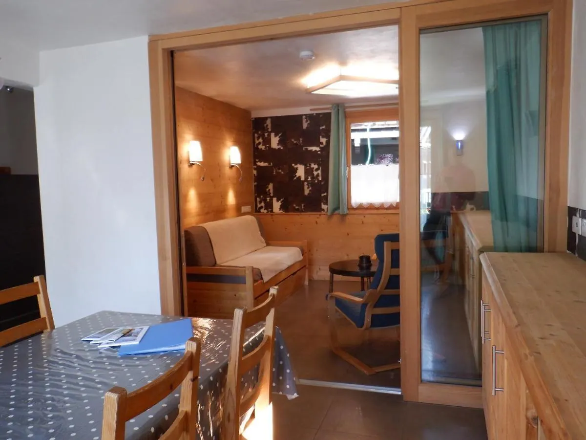 Apartment Appart Pointe De Nyon Morzine Centre 4 A 5 Pers Calme Jardin Vue Parking